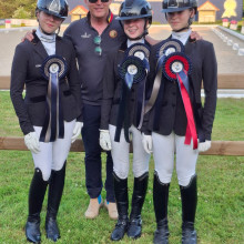 Amélie Willem avec l'équipe belge children (© Equibel)