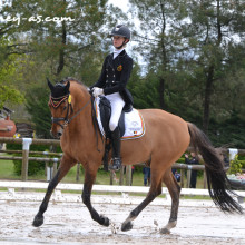 Clara Mourlon-Beernaert et Dont Dream We - poney-as.com Pauline Bernuchon (c)