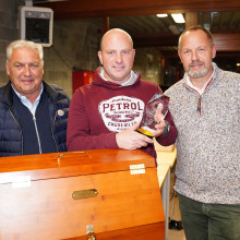 Lee Vandekerckhove aux côtés de Marc Goffin et Bernard Mathy (© Temps de Poses)