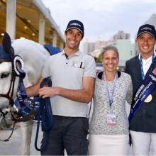 Grégory Wathelet et son équipe (c) Facebook Grégory Wathelet