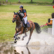 Julie Schmitz @ Victorkrijt.nl