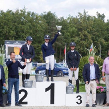 Léna Léonard sur le podium à Opglabbeek